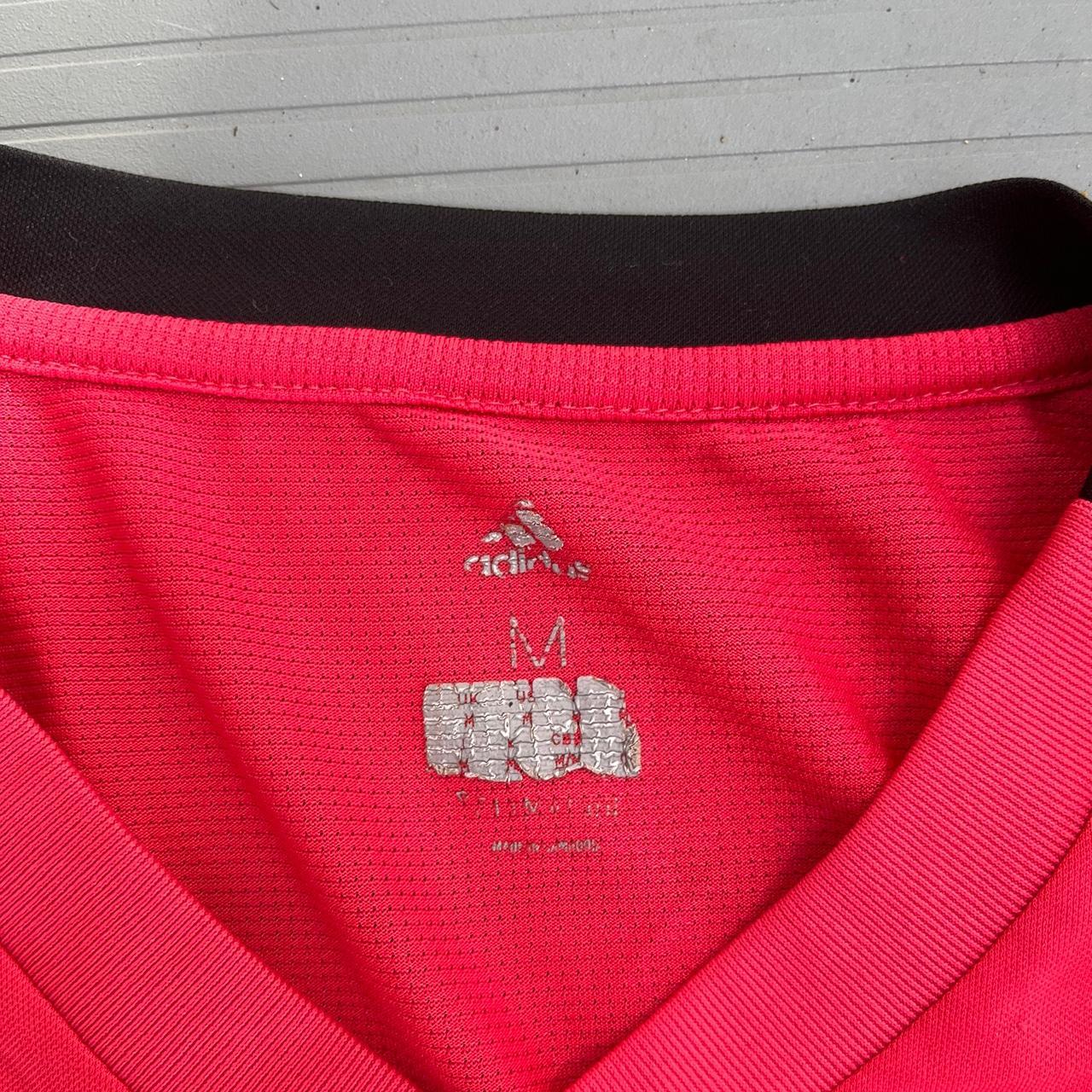 Manchester United 2015/16 training top