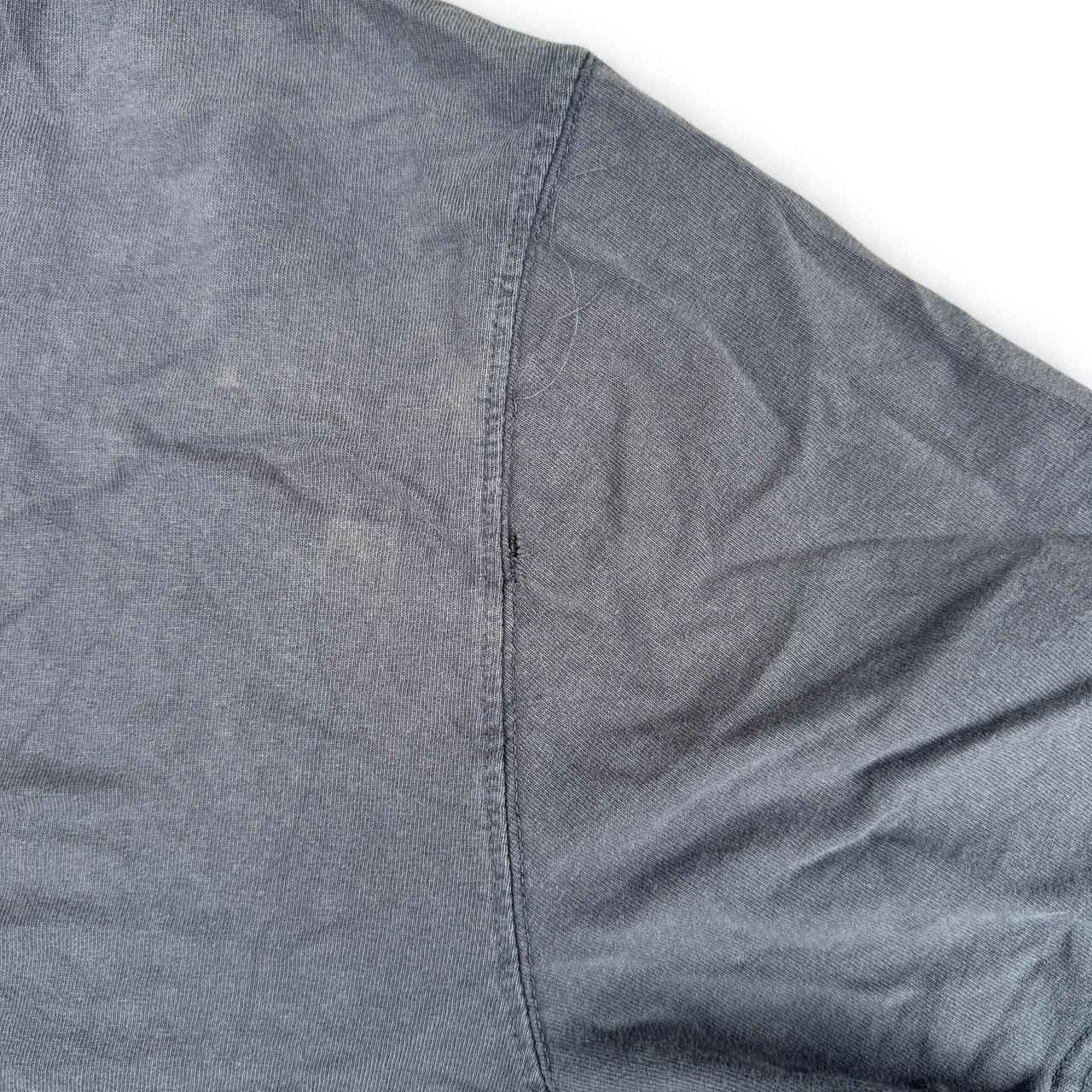 Navy blue Carhartt pocket tee