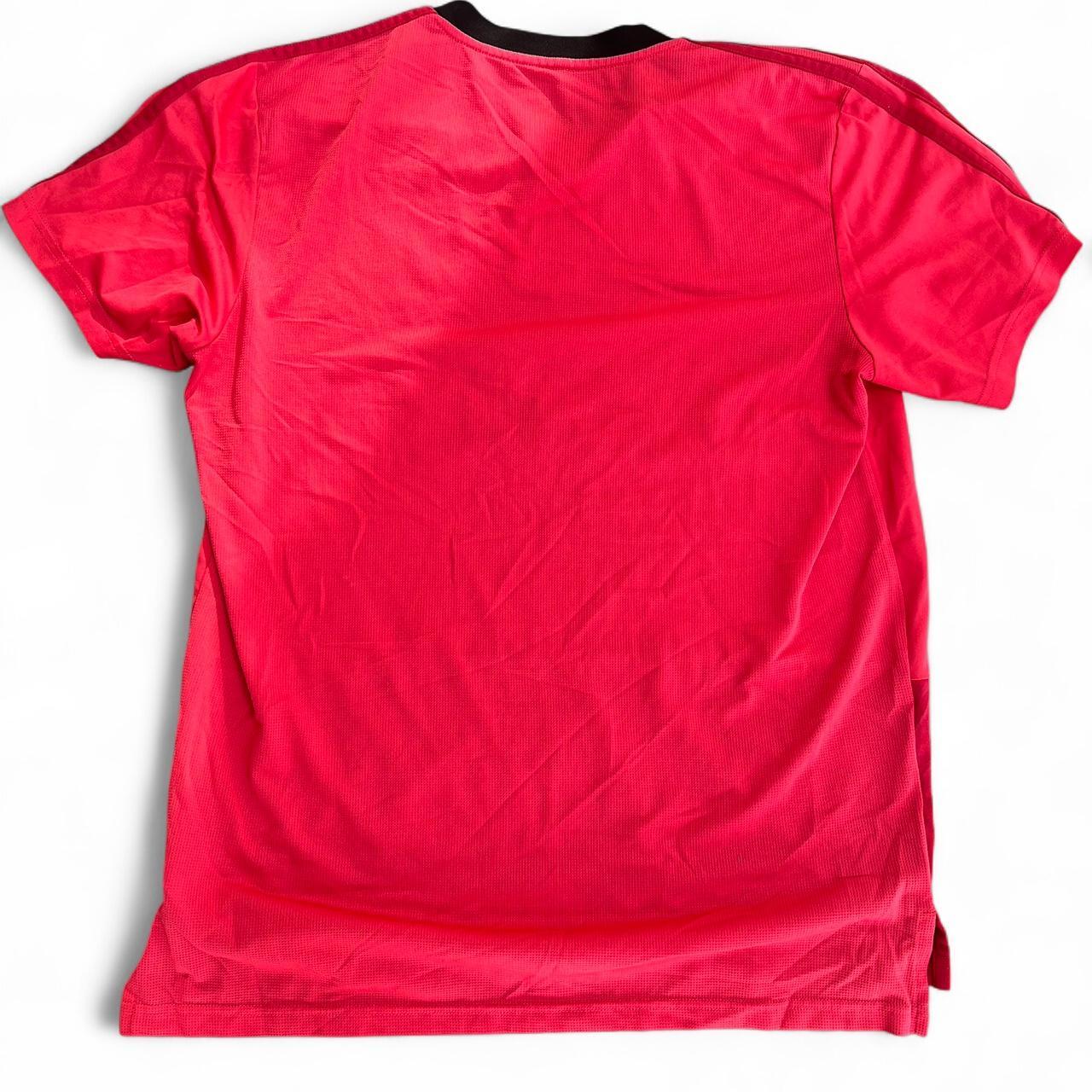 Manchester United 2015/16 training top