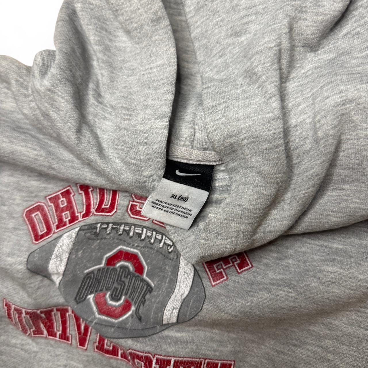 Classic Nike Ohio State hoodie in grey