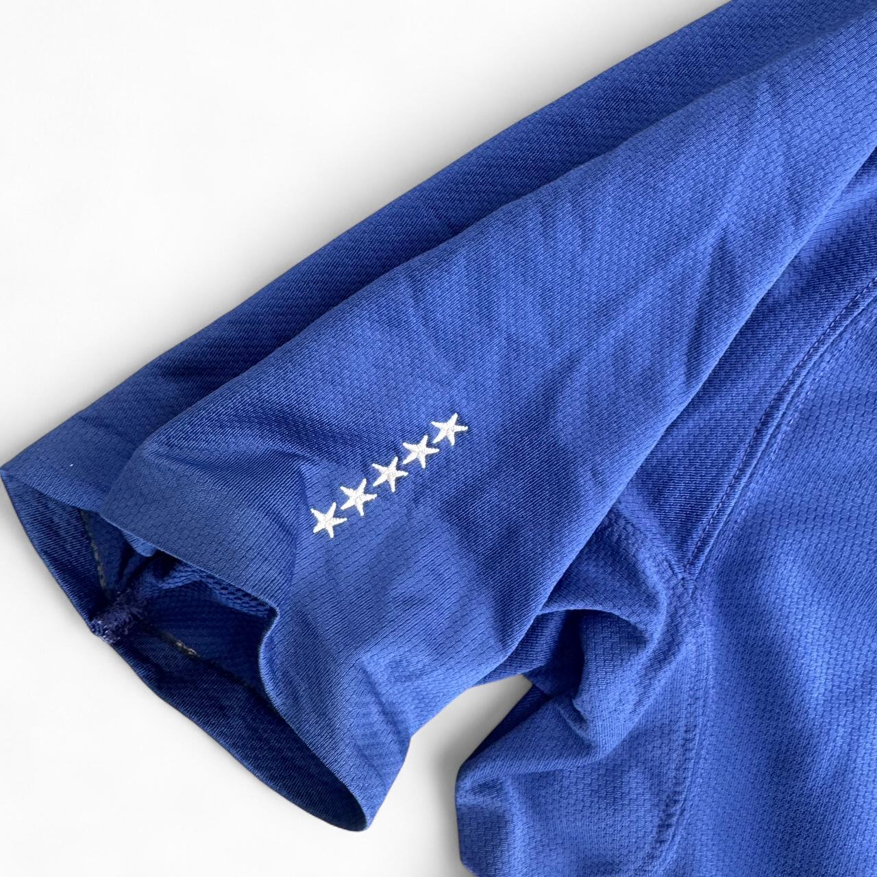 Nike blue and white sportswear top