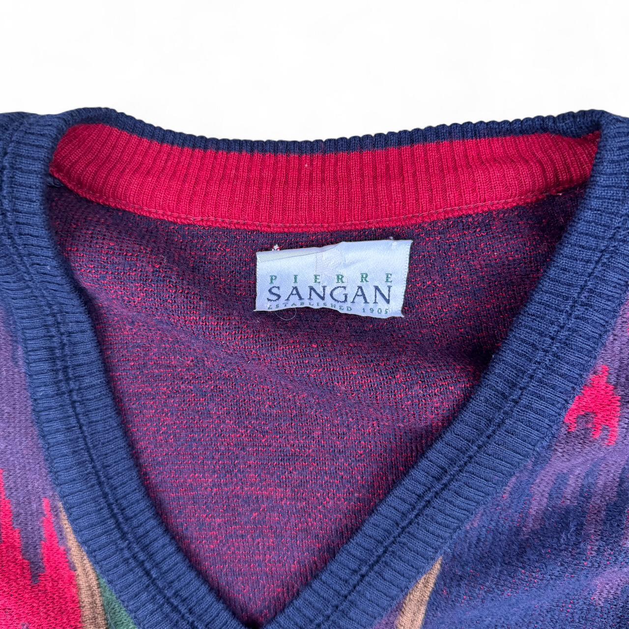 Vintage patterned V-neck jumper