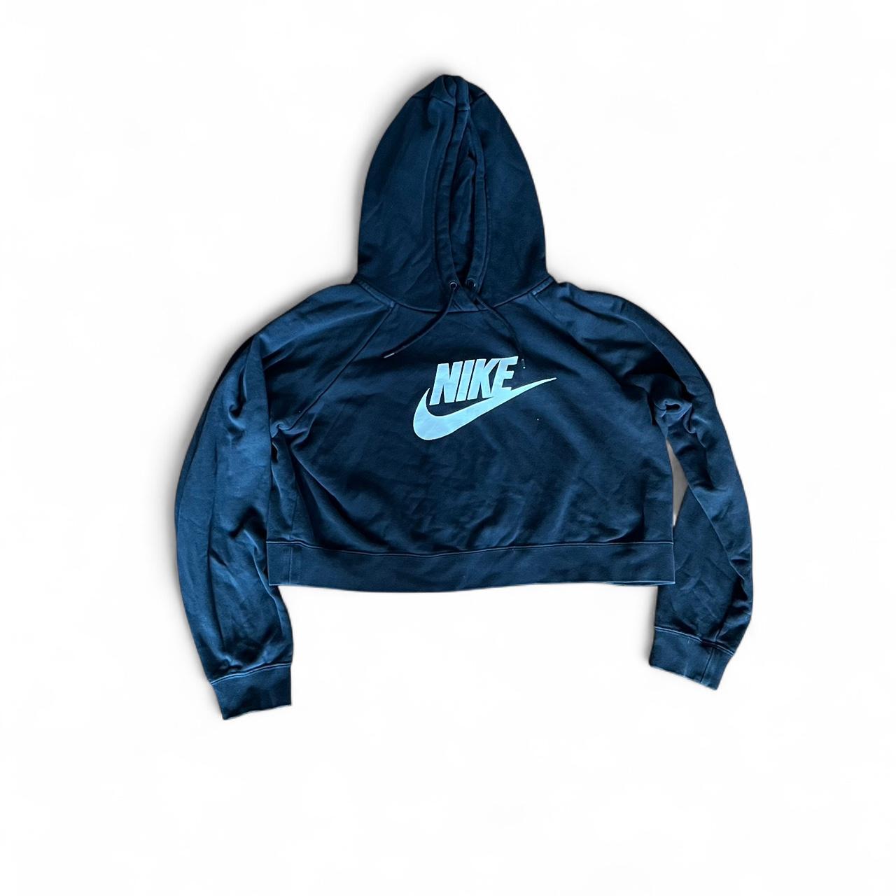 Black women’s cropped hoodie in size XL