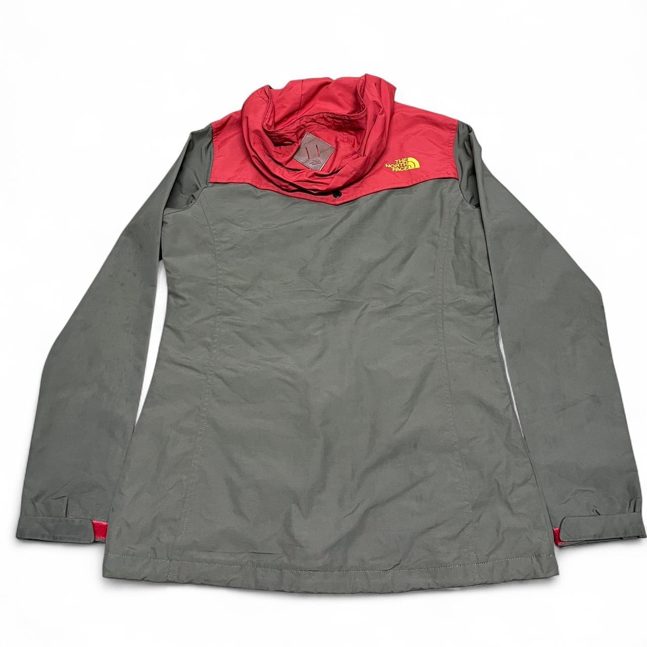 Women’s Grey/Khaki North Face Jacket – Red Accents – Fleece Lined (Korean Import)