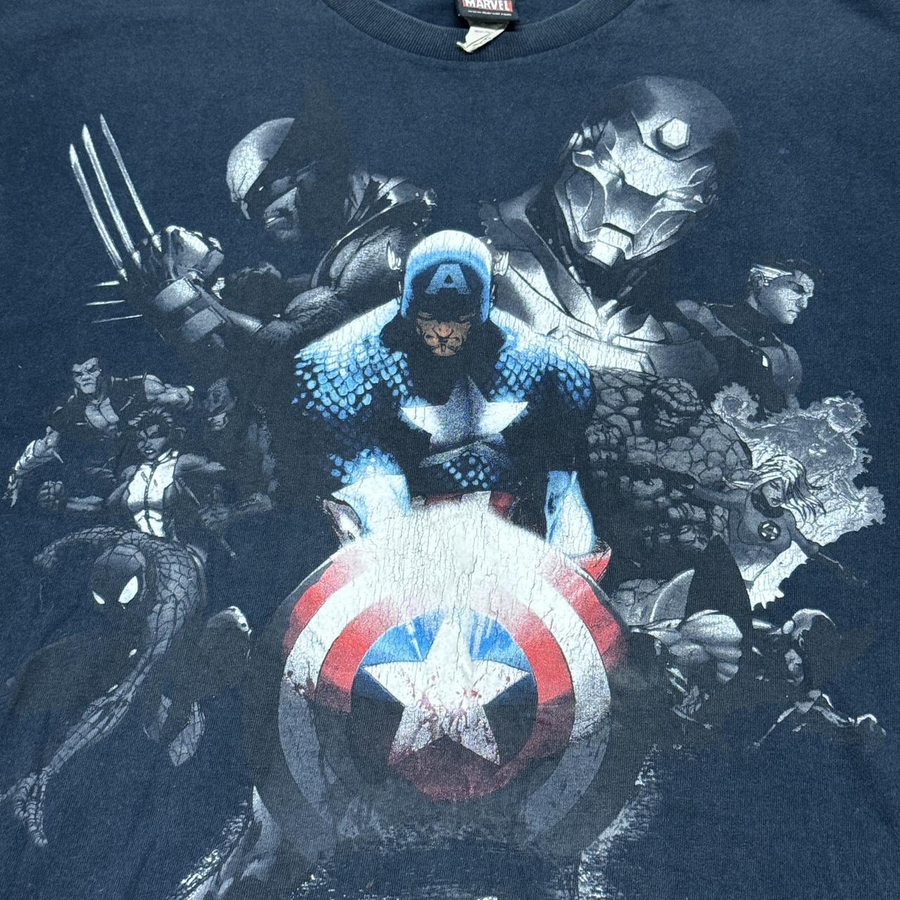 Marvel Navy Blue Graphic T-Shirt Size L Superhero Print