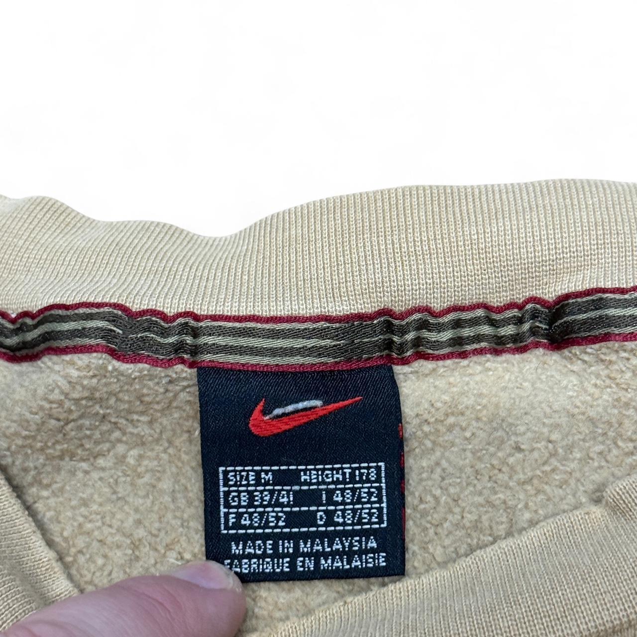 Nike 90s Cream & Brown Crewneck – Medium