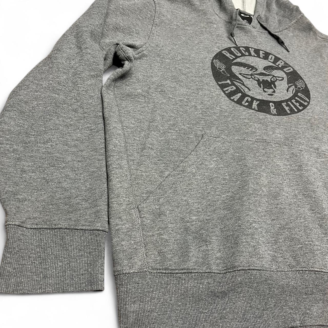 Grey Oakley Hoodie – Track & Field Graphic – Vintage Sport Style