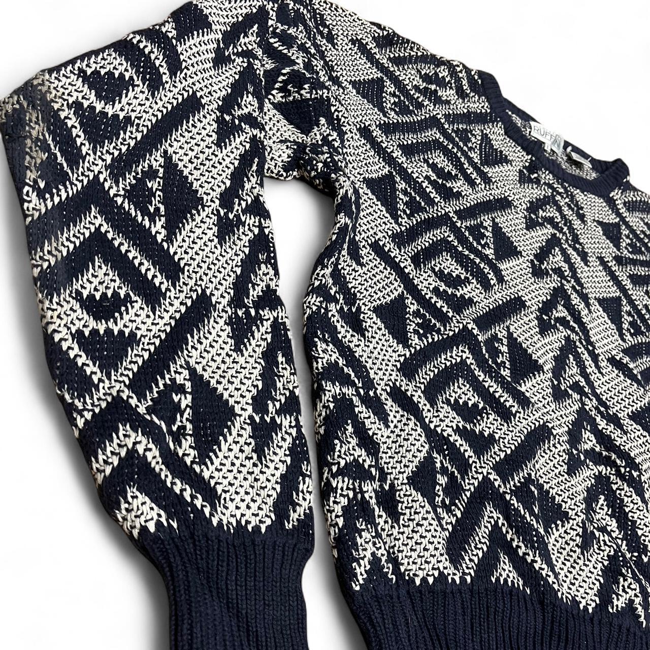 Navy & White Knit – Gianfranco Ruffini (L)