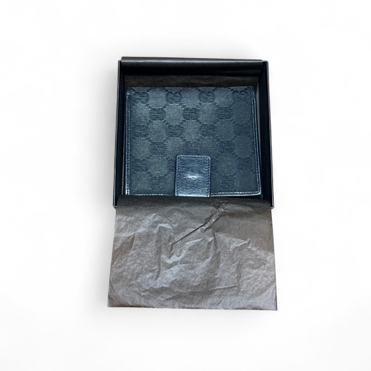 Gucci Women’s Black Trifold Purse