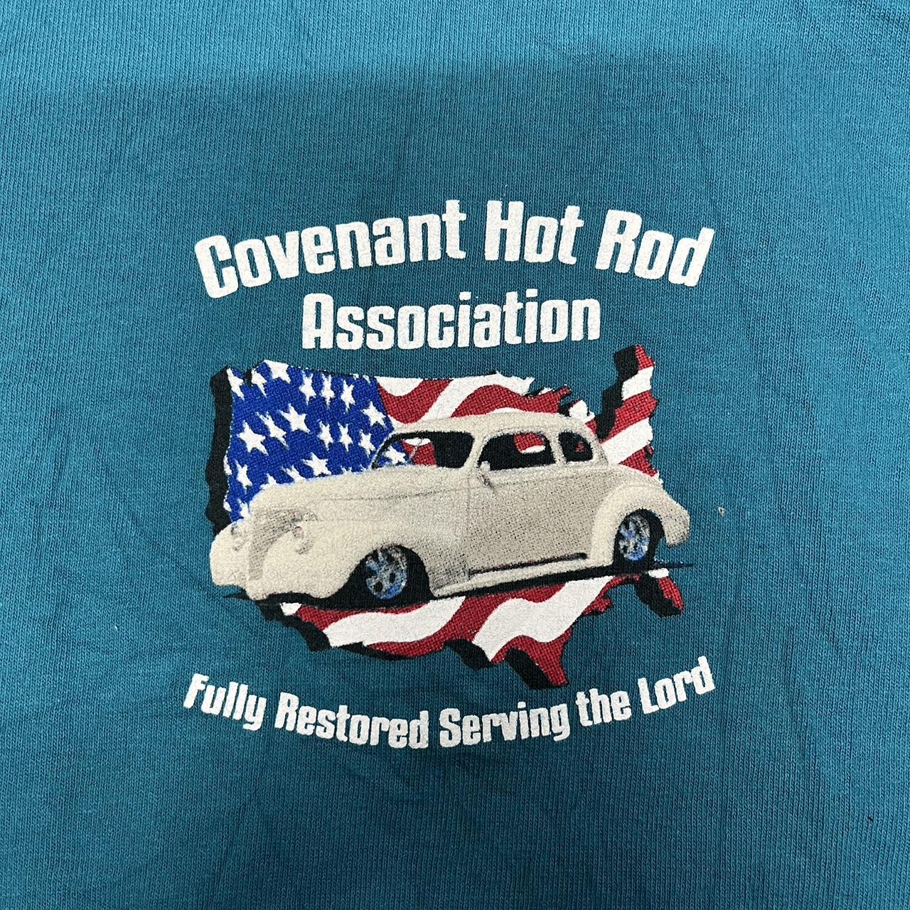 Blue Graphic Car Tee – Retro Racing Print – Single Stitch Style