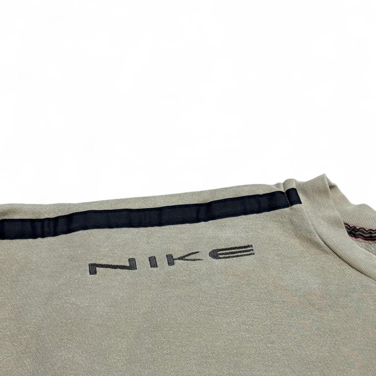 Nike 90s Cream & Brown Crewneck – Medium