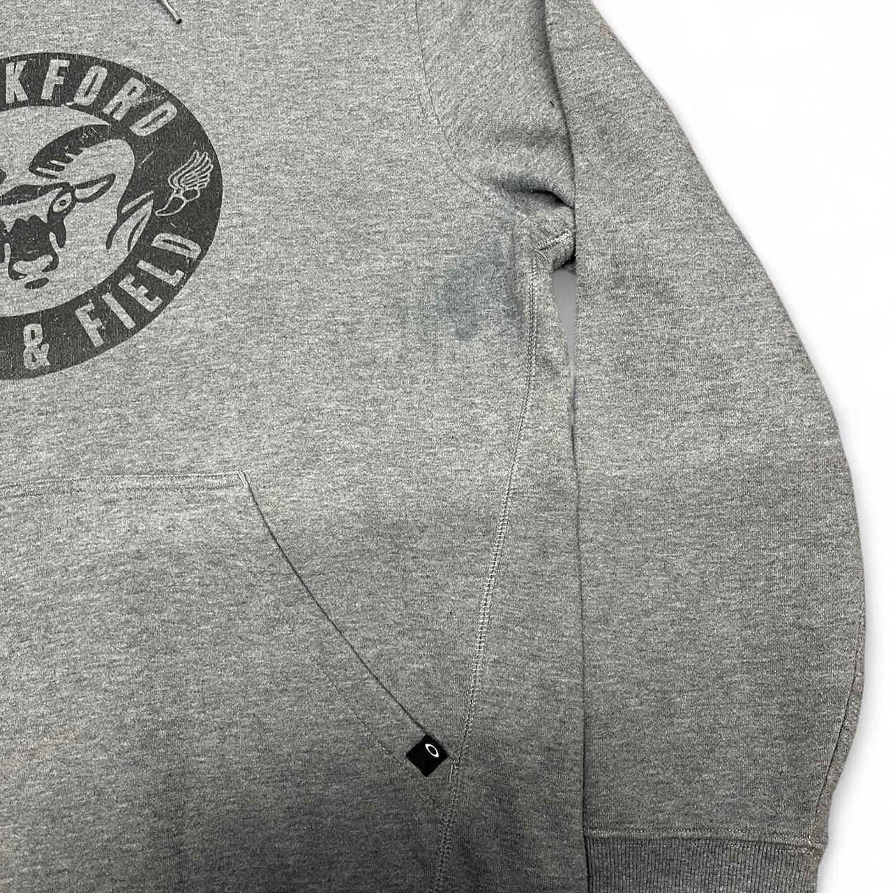 Grey Oakley Hoodie – Track & Field Graphic – Vintage Sport Style