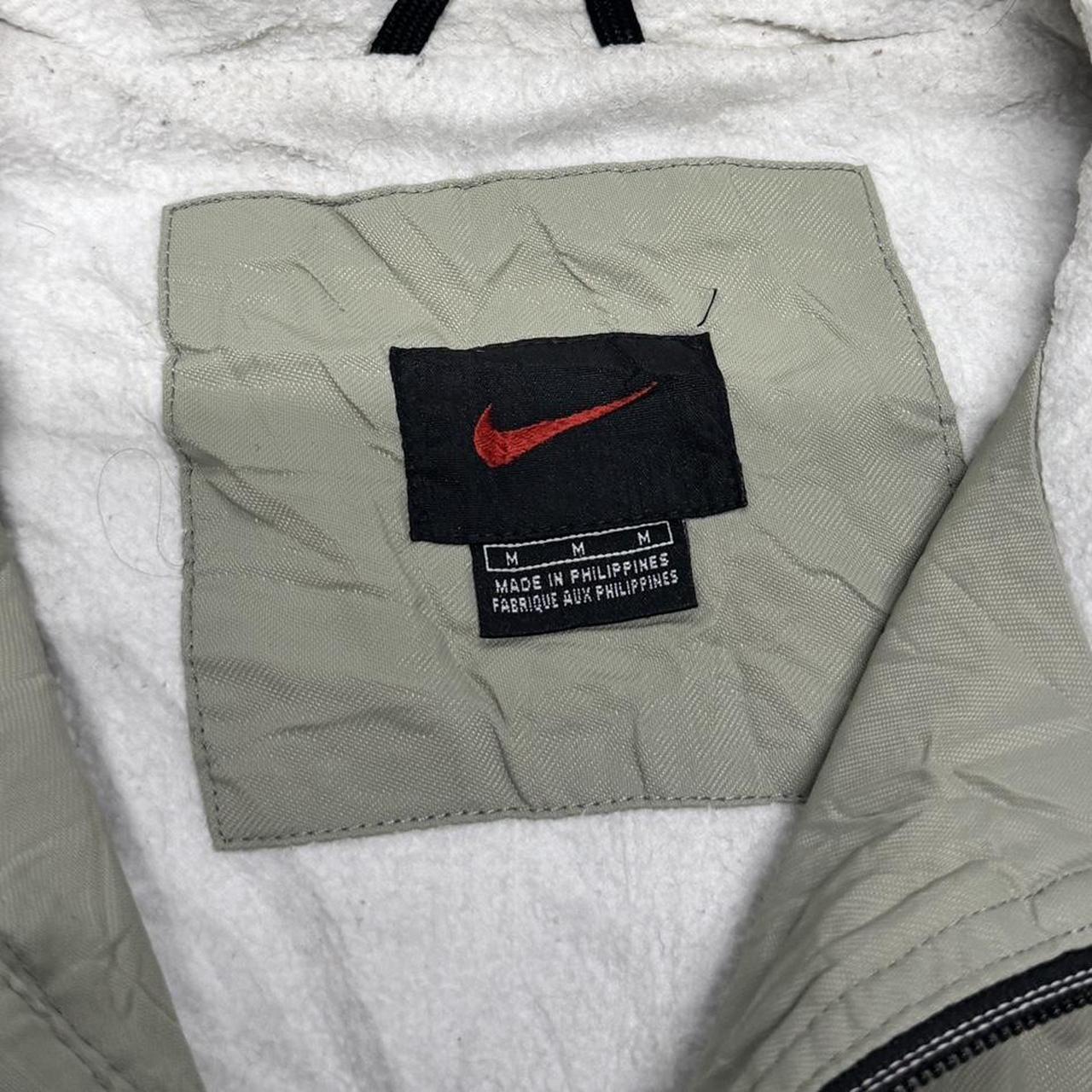 2000s Nike Beige Windbreaker – Size M