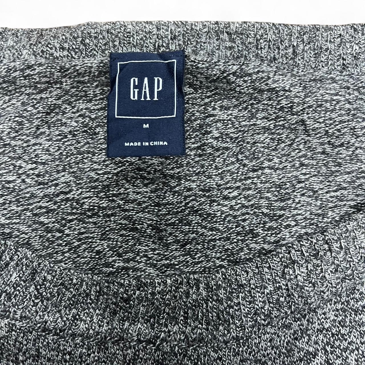 Grey Tribal Knit – GAP (M)